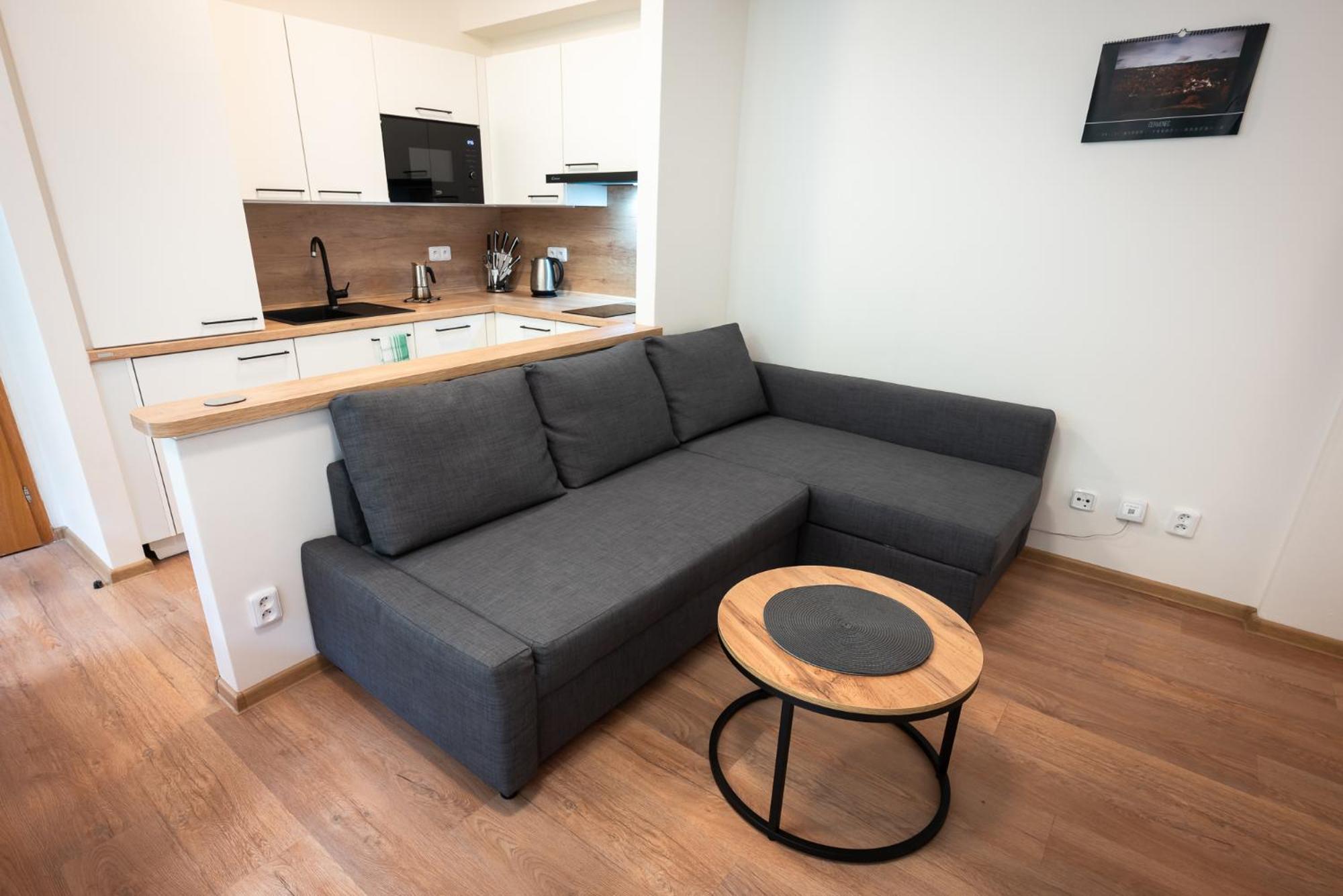 U Lanovky Apartment